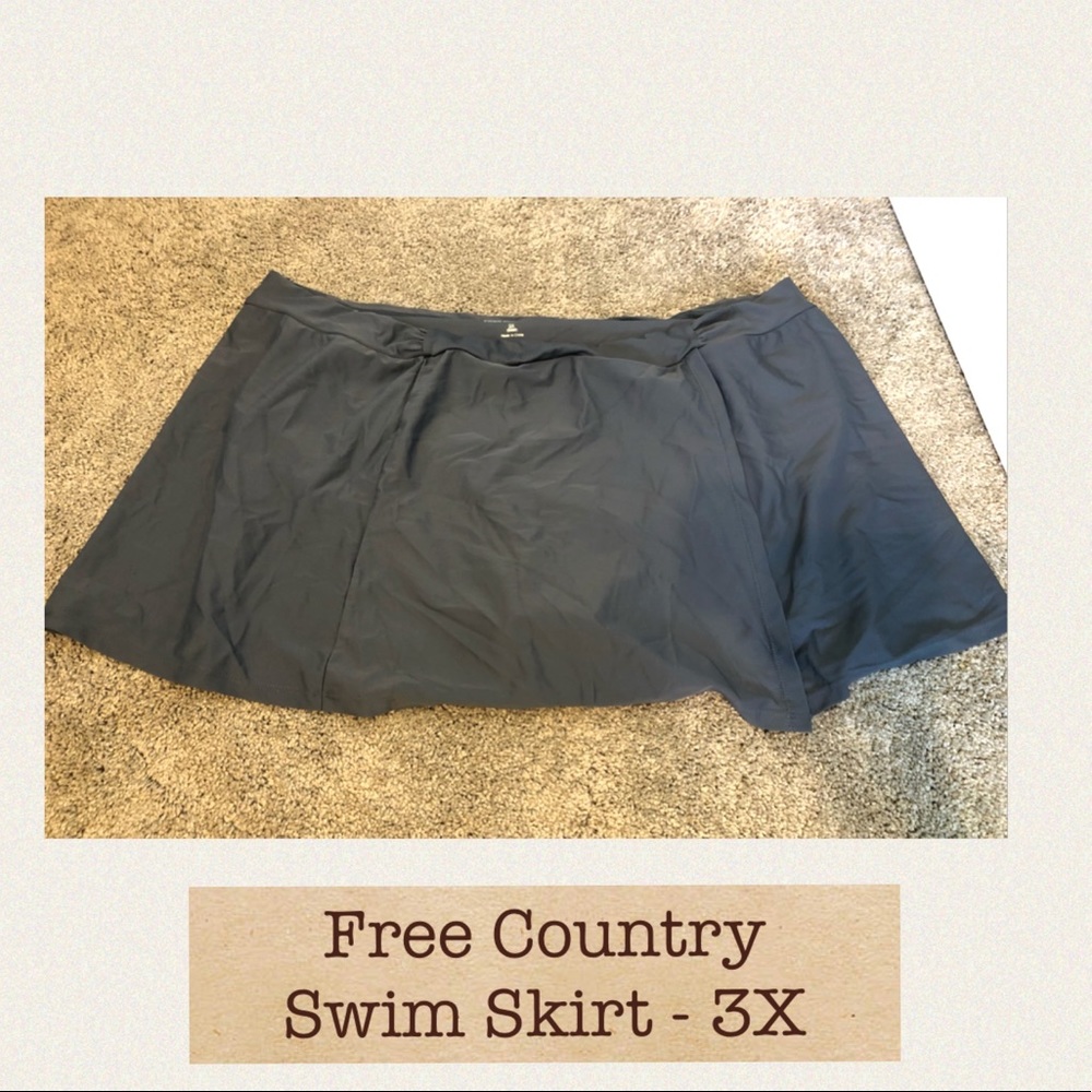 Free Country plus size swim skirt.